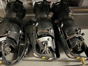 IMG 8203 1 300x225
